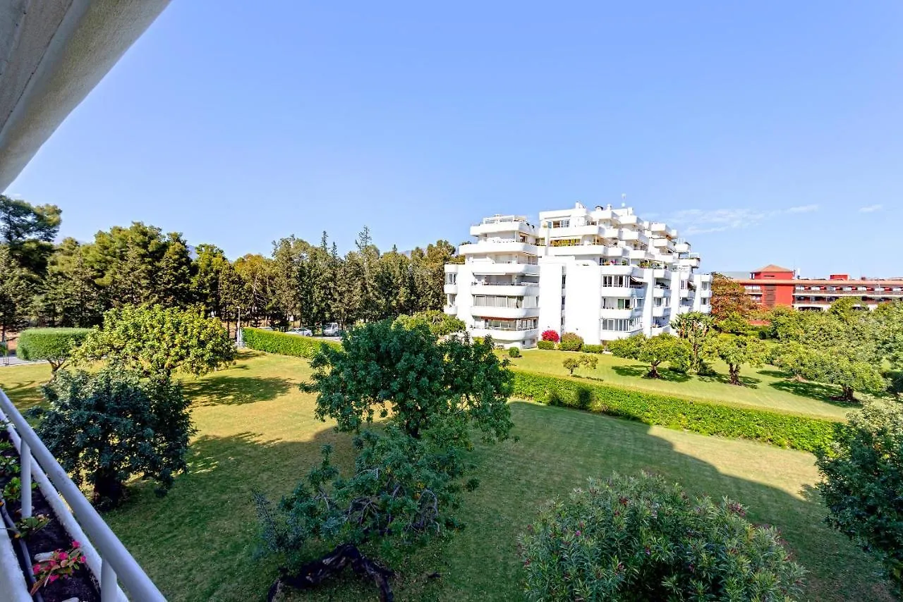 Genteel Home Flamencos Terrace Marbella Apartment